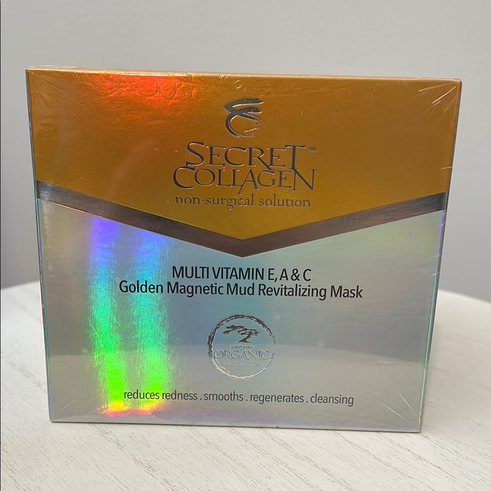 Secret Collagen Multivitamin E,A & C Golden Magnetic Mud Revitalizing Mask